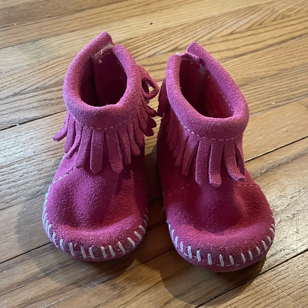 Baby Hot Pink Minnetonka Moccasins size 2
